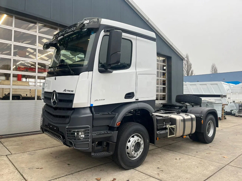 Mercedes-Benz Actros 2045 S 4x2 Tractor Head - Tractor truck: picture 1 Mercedes-Benz Actros 2045 S 4x2 Tractor Head - Tractor truck: picture 1