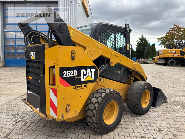 Cat 262D - Skid steer loader: picture 1 Cat 262D - Skid steer loader: picture 1
