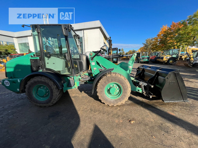 Cat 906M - Wheel loader: picture 4 Cat 906M - Wheel loader: picture 4