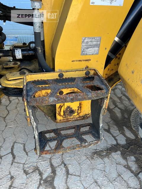 Wheel loader Cat 930M: picture 18