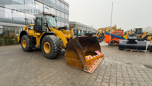 Cat 966M - Wheel loader: picture 1 Cat 966M - Wheel loader: picture 1