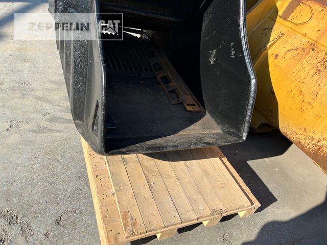 Mb Meccanica Breganzese MB Brecherlöffel BF9 - Bucket for Construction machinery: picture 3 Mb Meccanica Breganzese MB Brecherlöffel BF9 - Bucket for Construction machinery: picture 3