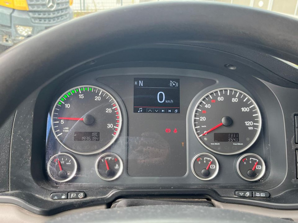 Dumper MAN TG-S 35.460 8x6 4 Achs Muldenkipper Meiller 18m³: picture 10