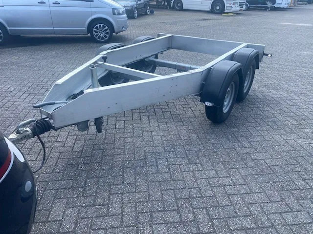 Diversen Bolle . 2 asser aanhangwagen voor kogelkoppeling 3500 kg - Chassis trailer: picture 1 Diversen Bolle . 2 asser aanhangwagen voor kogelkoppeling 3500 kg - Chassis trailer: picture 1