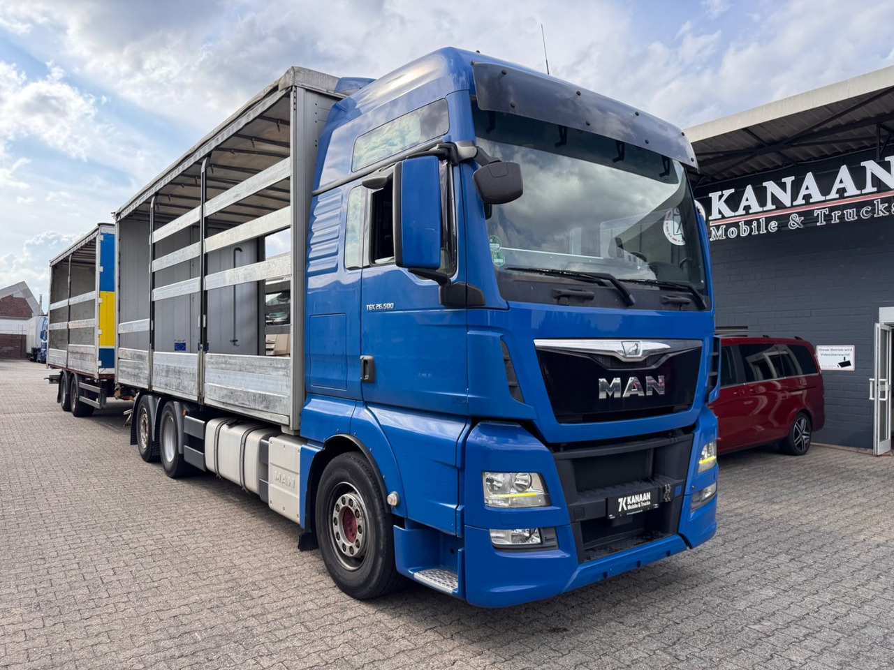MAN 26.500 TGX+Anh LBW Euro6 Lift/Lenkachse - Curtain side truck: picture 3 MAN 26.500 TGX+Anh LBW Euro6 Lift/Lenkachse - Curtain side truck: picture 3