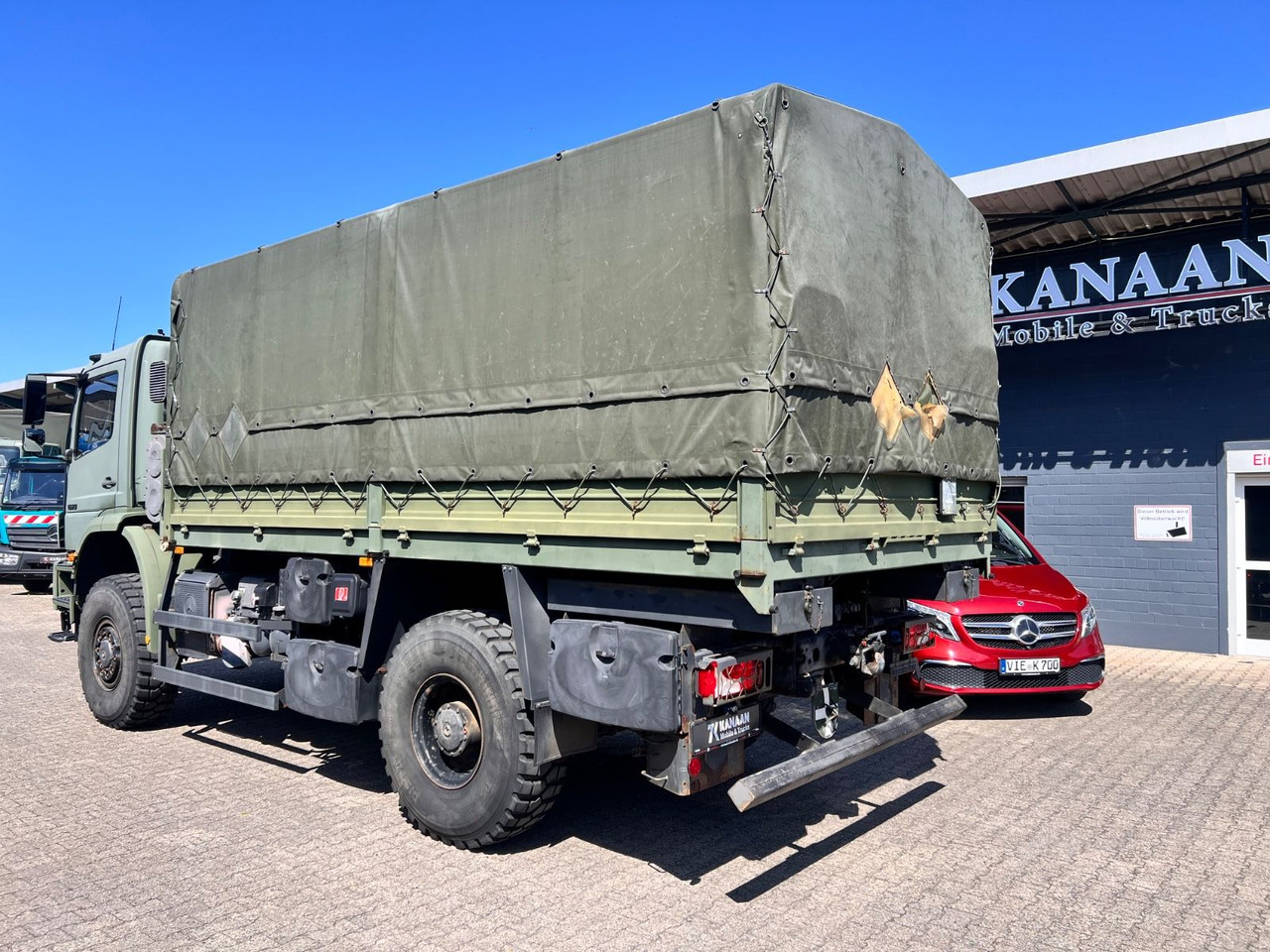 Mercedes-Benz 1829 A Axor 4x4 EX- 31 TKM Camper Expedi - Curtain side truck: picture 4 Mercedes-Benz 1829 A Axor 4x4 EX- 31 TKM Camper Expedi - Curtain side truck: picture 4