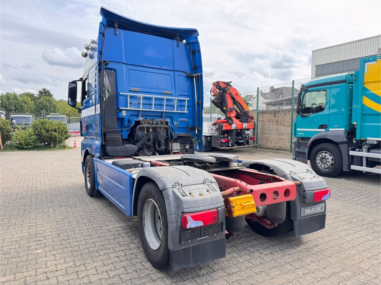 MAN 18.480 XXL EURO 5 - Tractor truck: picture 3 MAN 18.480 XXL EURO 5 - Tractor truck: picture 3