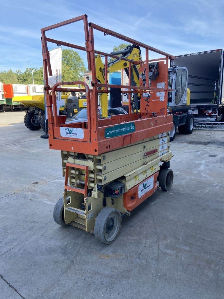 JLG 2632 ES (4508) - Scissor lift: picture 4 JLG 2632 ES (4508) - Scissor lift: picture 4