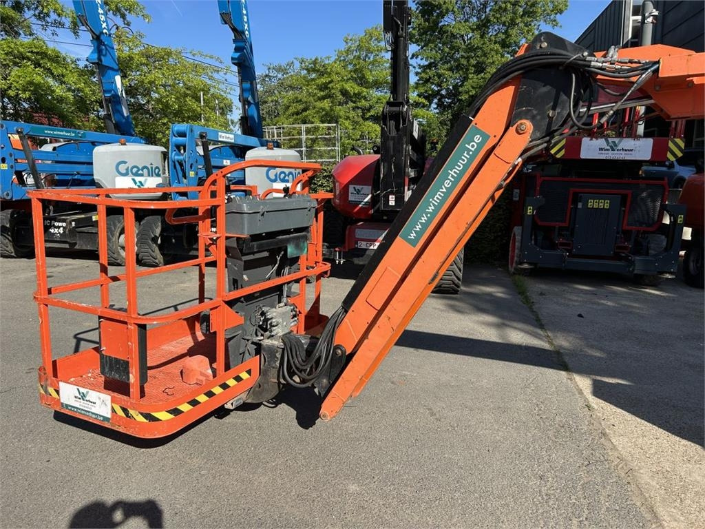 JLG 600 AJ (3218)  - Articulated boom: picture 4 JLG 600 AJ (3218)  - Articulated boom: picture 4