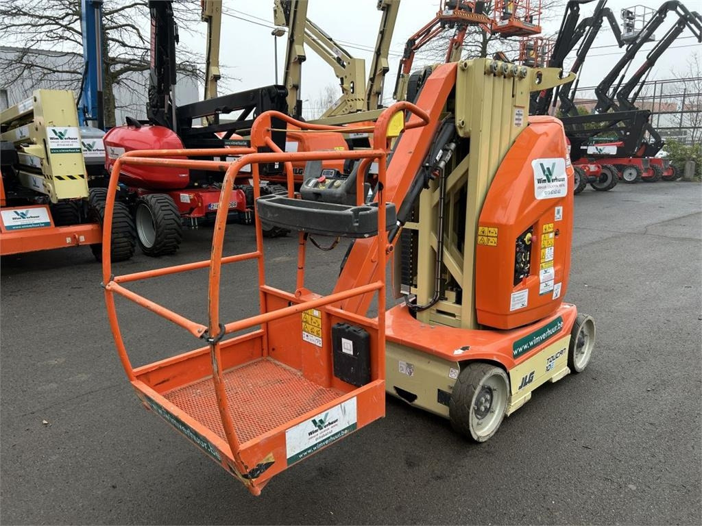 JLG Toucan 10E (7356)  - Vertical mast lift: picture 1 JLG Toucan 10E (7356)  - Vertical mast lift: picture 1
