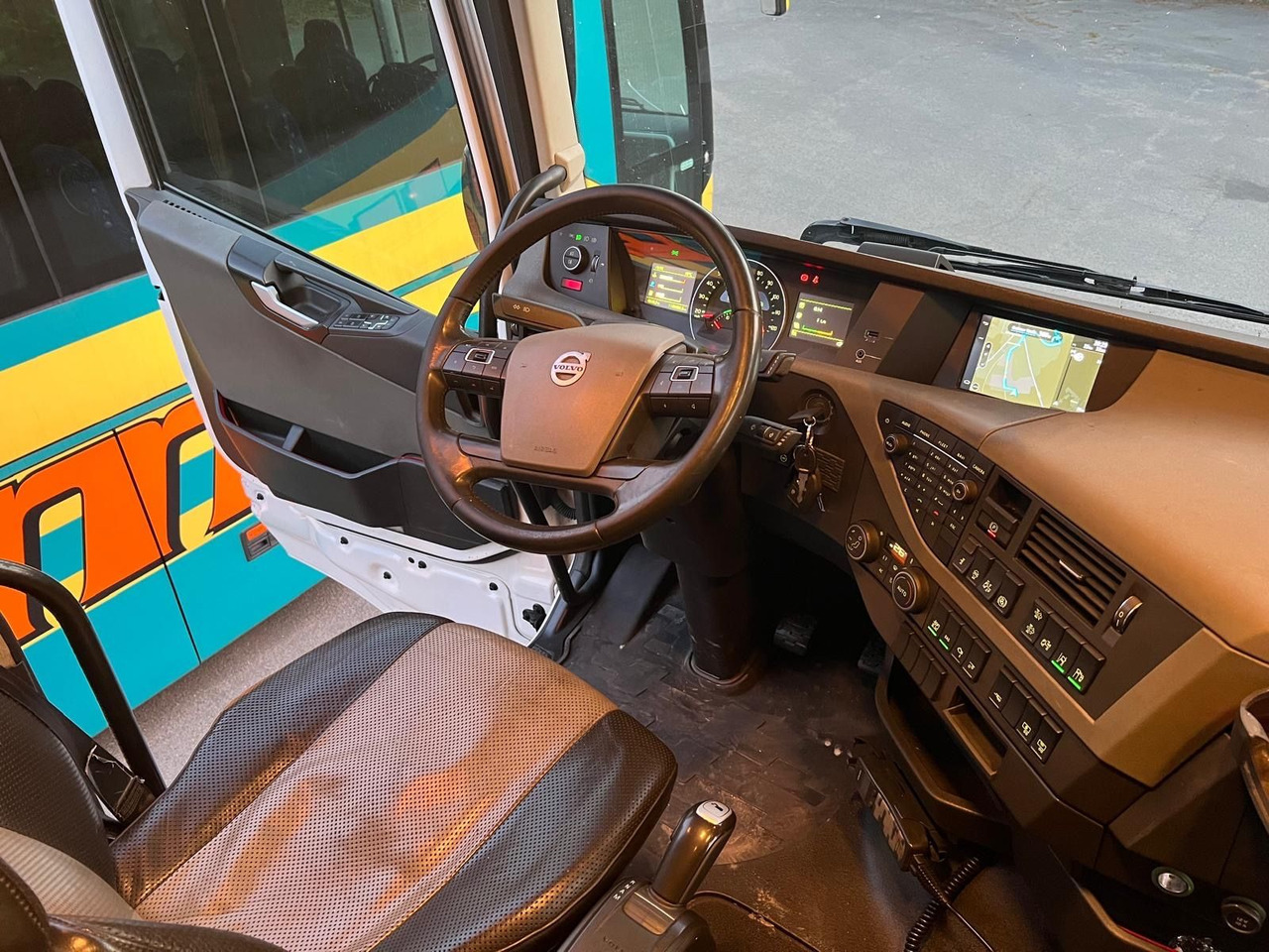 Volvo FH 460 Klima*4x2*Retarder - Tractor truck: picture 3 Volvo FH 460 Klima*4x2*Retarder - Tractor truck: picture 3